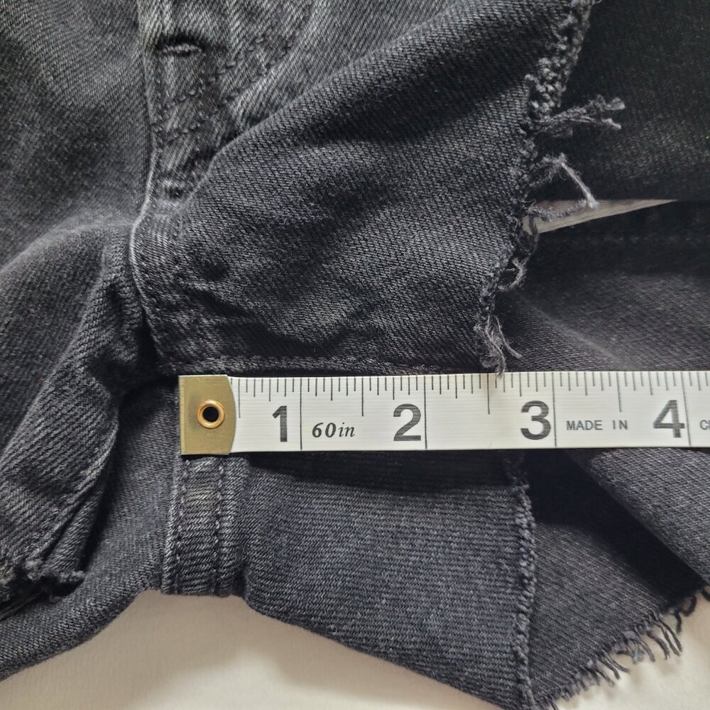 Levis 501 Original Cutoff Shorts Black High Rise Size 28 Button Fly Festival - Picture 8 of 12